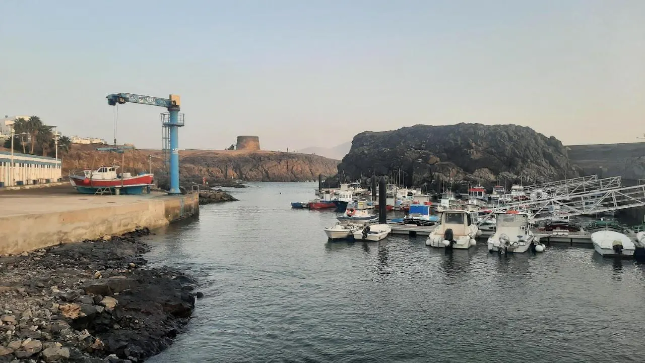 Seahaus Cotillo 0*,